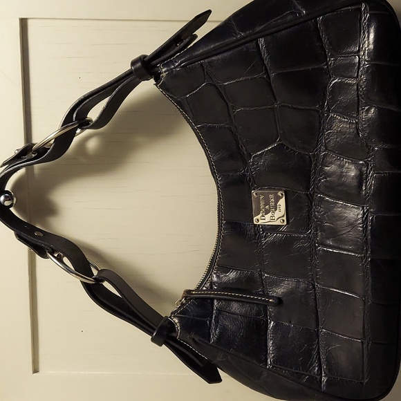 Dooney&Bourke Black Croc Embossed Shoulder Bag - Picture 1 of 10